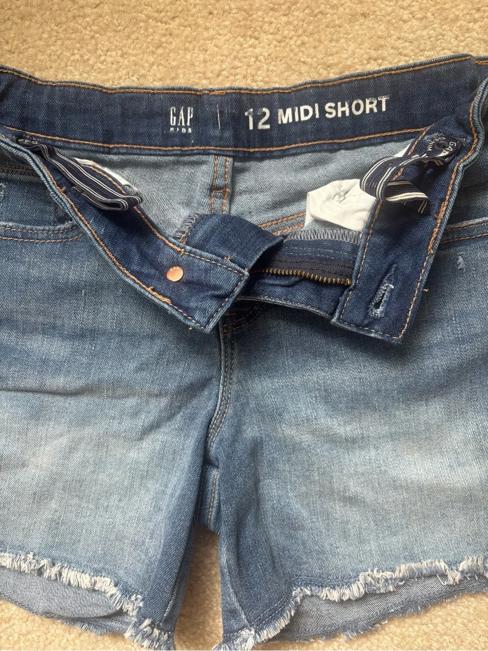 GAP Girl’s Light Blue Frayed Hem Denim Shorts